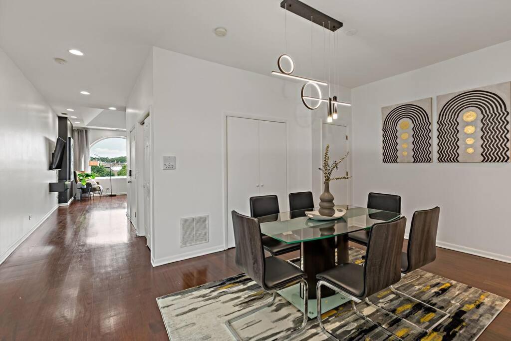 The Penthouse, Lux Stay Near Downtown, Uofc & Lake Chicago Exteriör bild