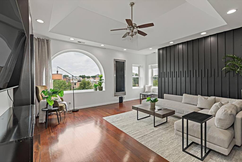 The Penthouse, Lux Stay Near Downtown, Uofc & Lake Chicago Exteriör bild