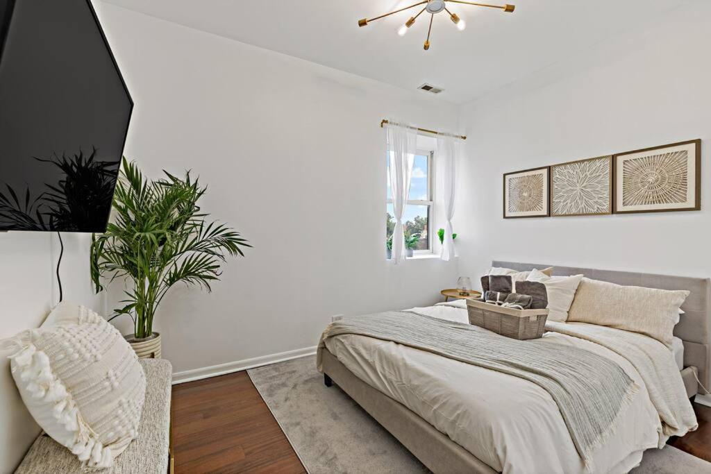 The Penthouse, Lux Stay Near Downtown, Uofc & Lake Chicago Exteriör bild
